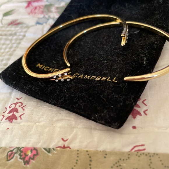 🏝️Big $10 Sale!🏝️Michelle Campbell Gold Bracelets - Picture 4 of 4